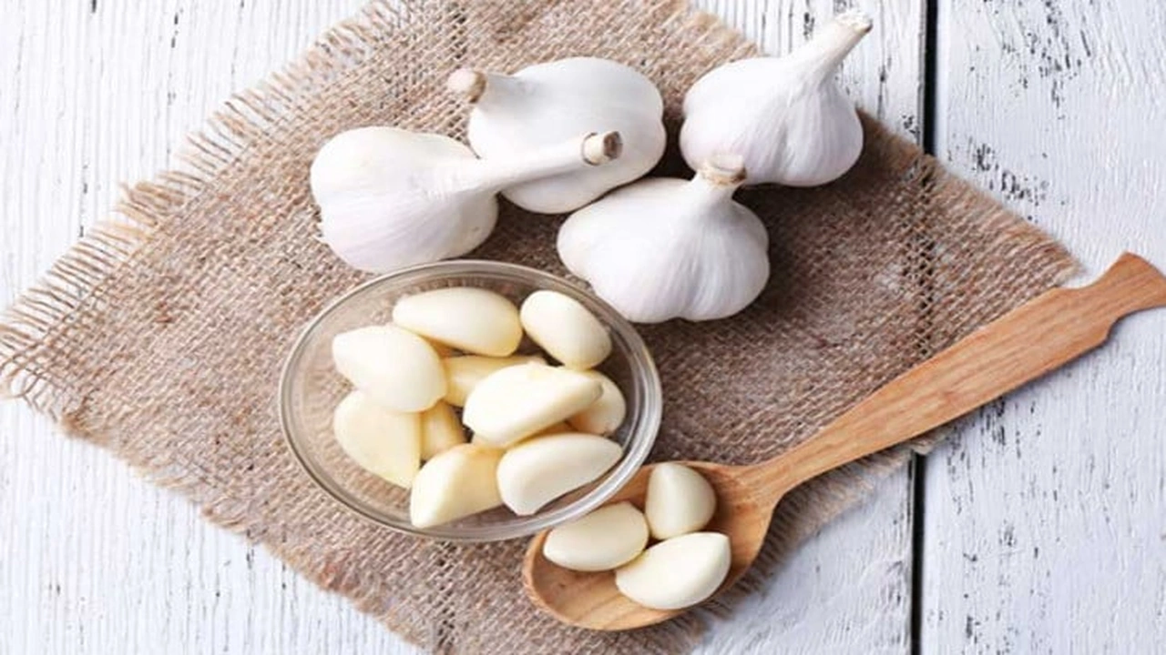 علاج البواسير بالثوم العلاج السحري للبواسير