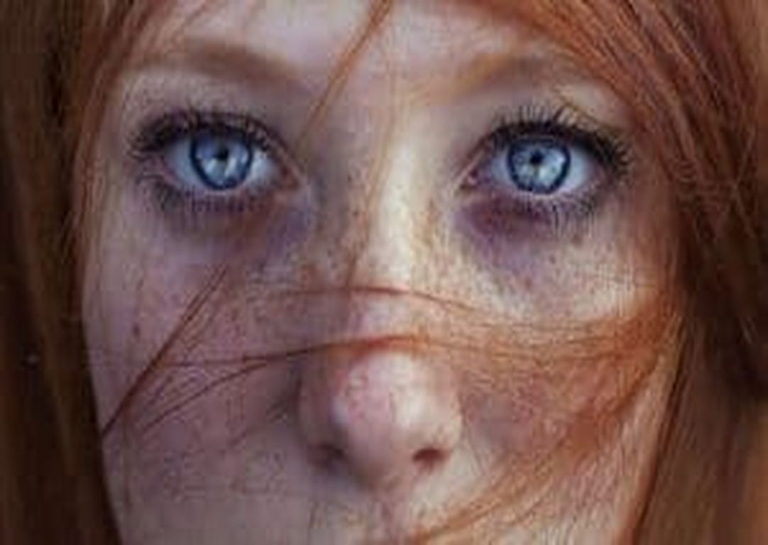 غزل عن العيون بالانجليزي