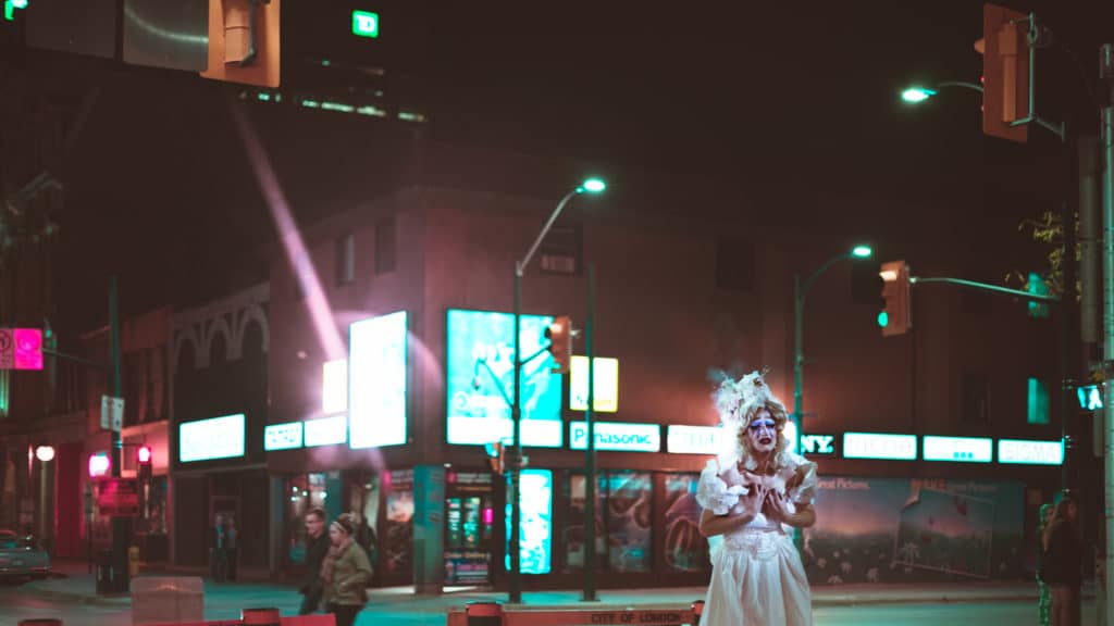 اجمل الصور الحزينة مع العبارات