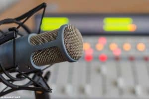 اذاعة مدرسية عن الفن