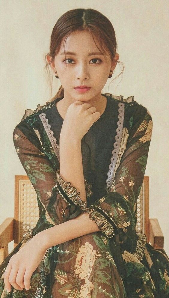 اسماء فرقة توايس مع صورهم