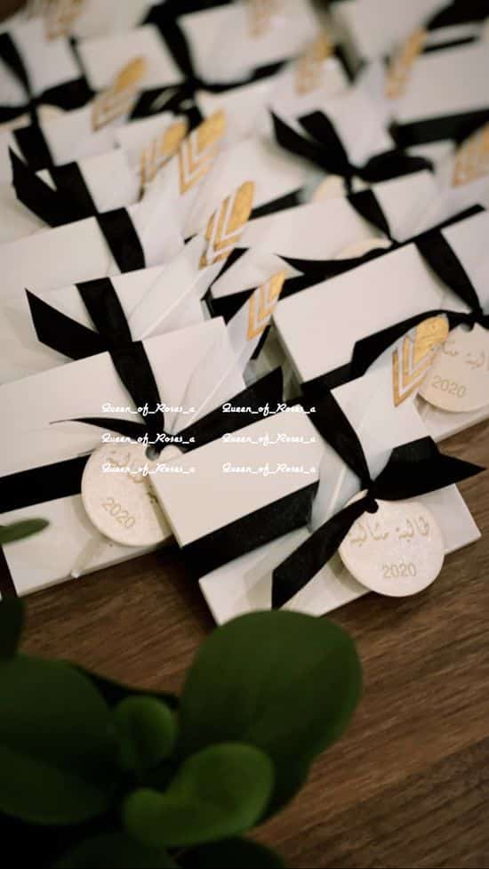 افكار توزيعات تخرج بسيطة