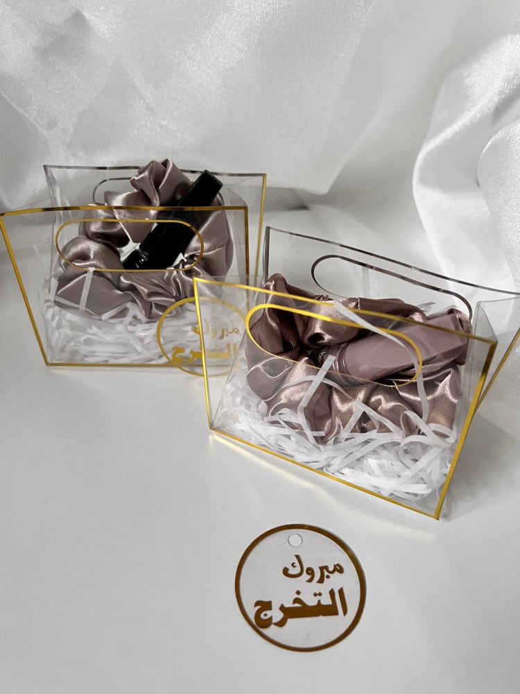 افكار توزيعات تخرج بسيطة