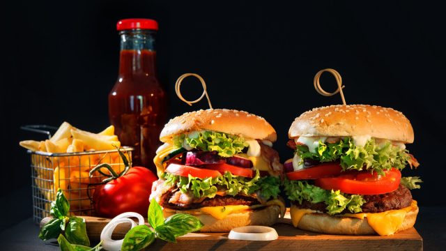 بحث علمي عن الوجبات السريعة