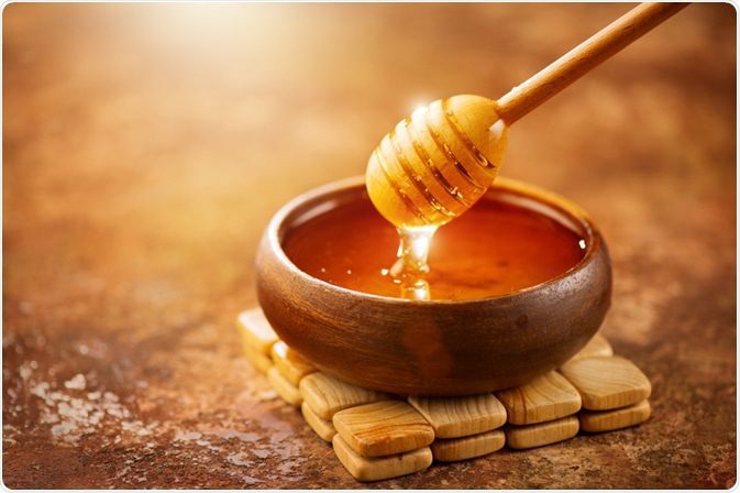 تجربتي مع وضع العسل على السرة