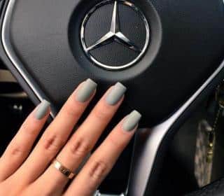 رمزيات بنات محجبات مع سيارات