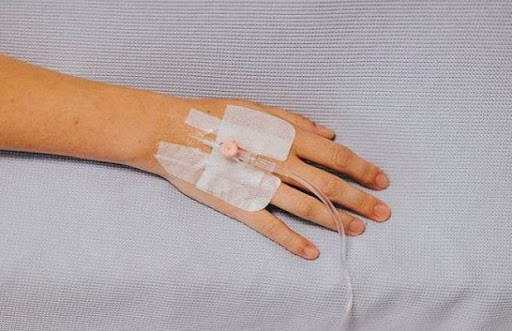 رمزيات بنات مريضة انستقرام