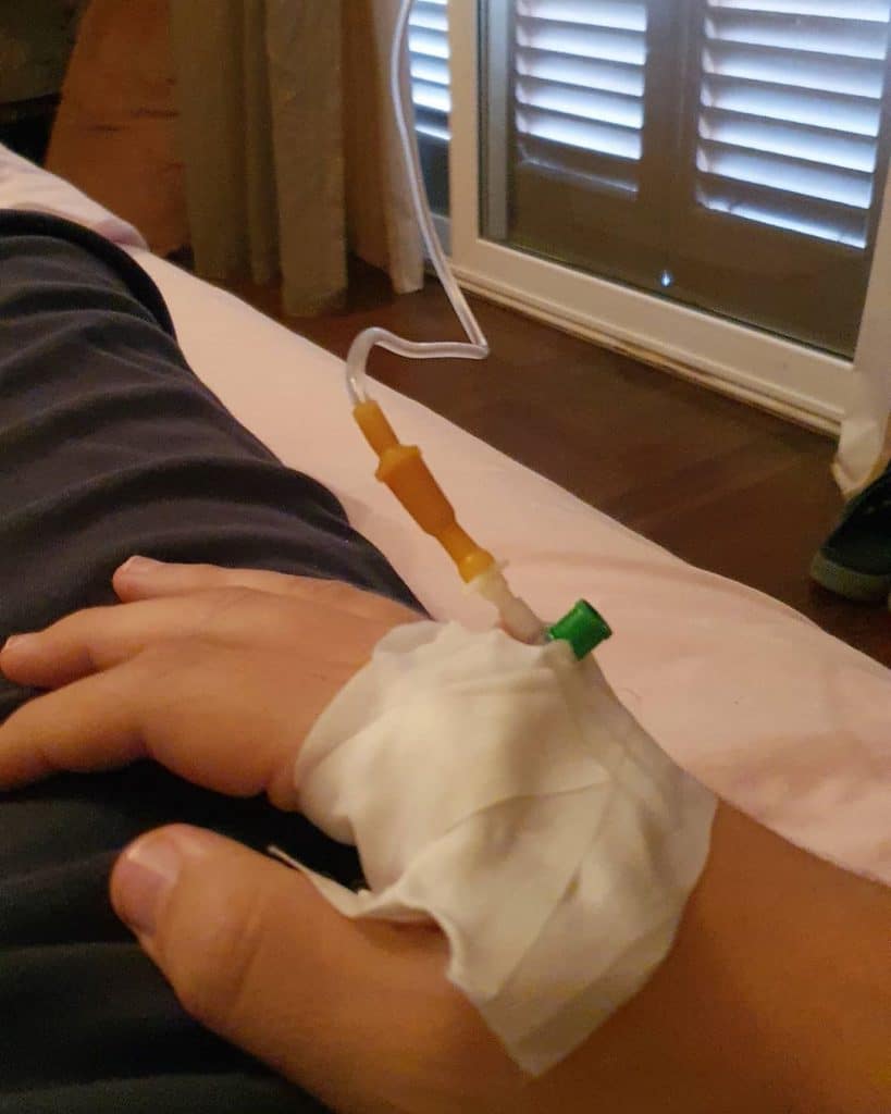 رمزيات بنات مريضة انستقرام