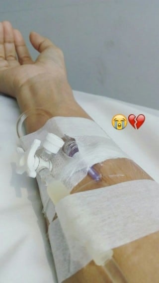 رمزيات بنات مريضة انستقرام