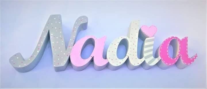 زخرفة اسم نادية