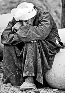 شعر بدوي عن الفقر