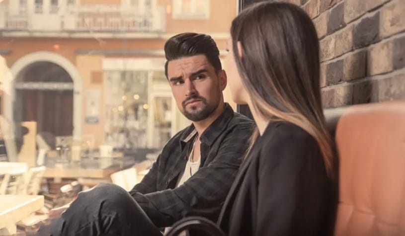 علامات خيانة الزوج الجسدية
