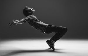 غزل عن الرقص