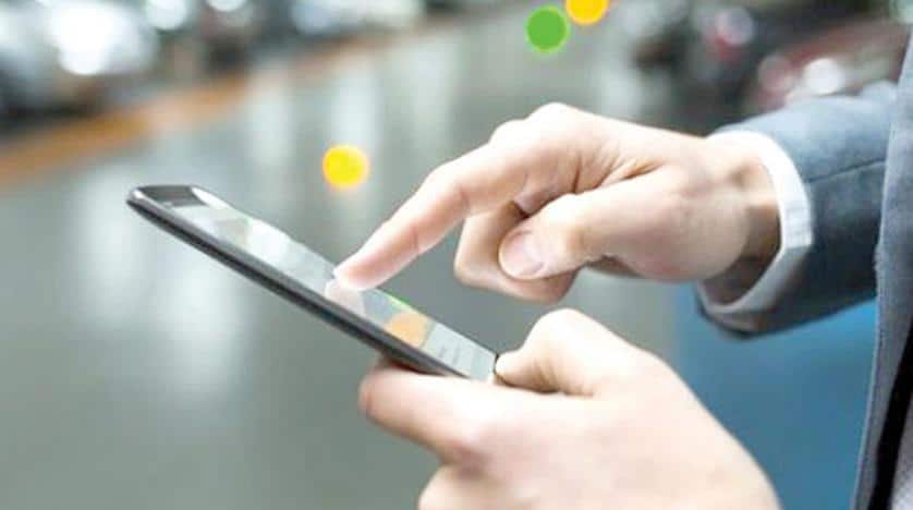 كيف تتعرف على الفتاة التي تُعجبك وتجذبها إليك؟ 