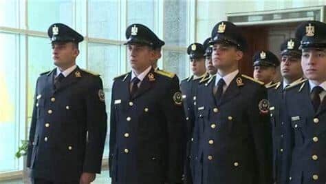 مميزات وعيوب ضابط مهندس