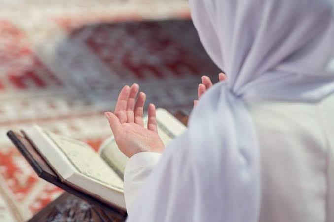 ابيات شعر في دعاء الله