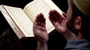 ابيات شعر في دعاء الله