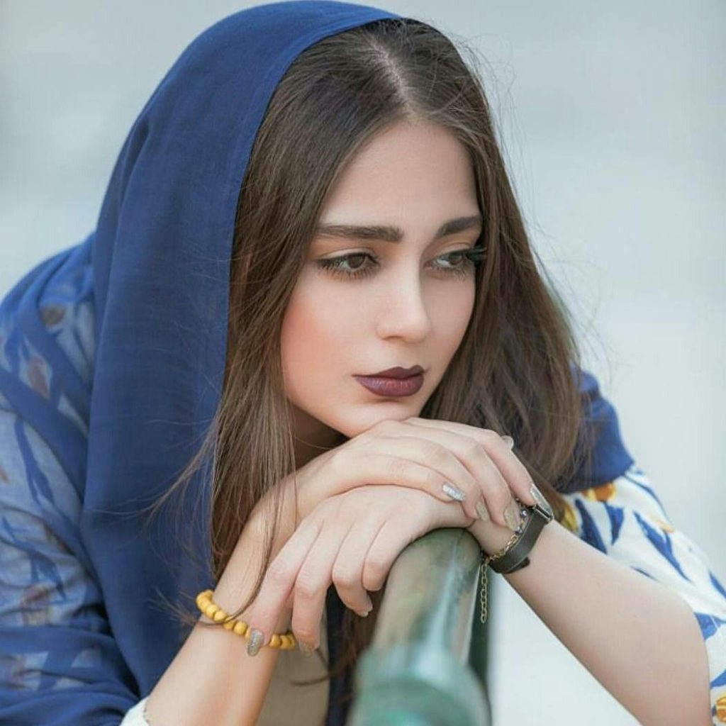 اجمل الصور الحزينة للبنات