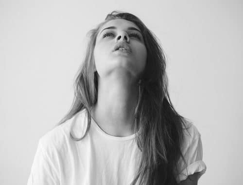 اجمل الصور الحزينة للبنات