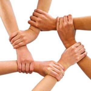 اقوال وحكم عن التضامن