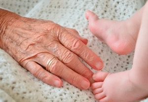 اقوال وحكم عن الجدة