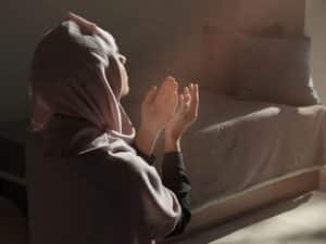 دعاء يجعل شخص يفكر ويتصل بي فورا