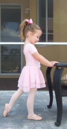 صور بنات صغار : اجمل خلفيات بنات صغار كيوت، بنات صغار كول، بنات صغار كيوت 