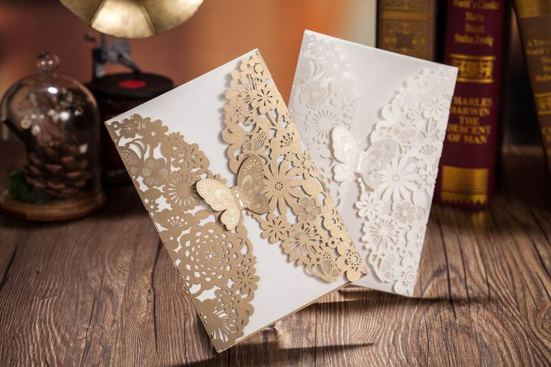 عبارات تكتب في بطاقات الاعراس