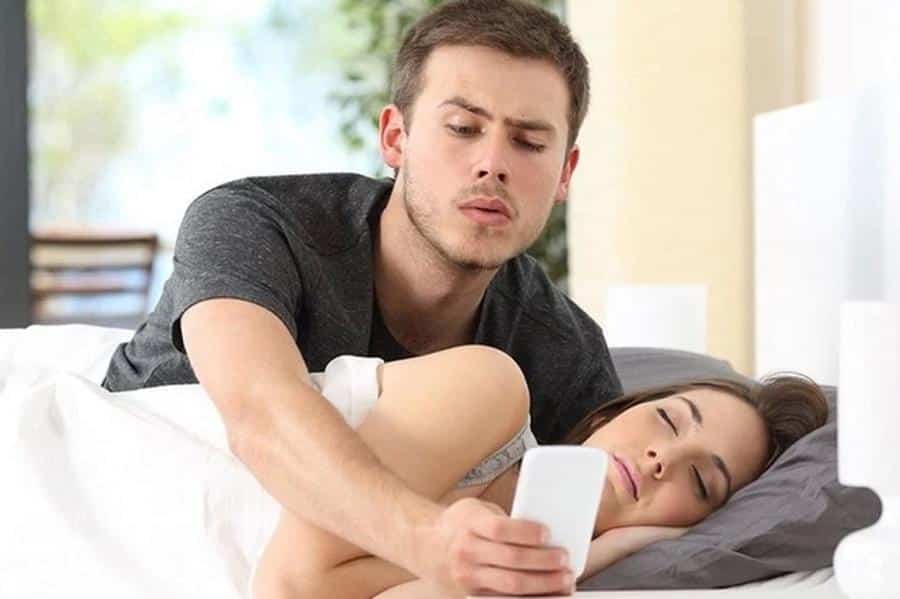 كلام يجعل الرجل يغار