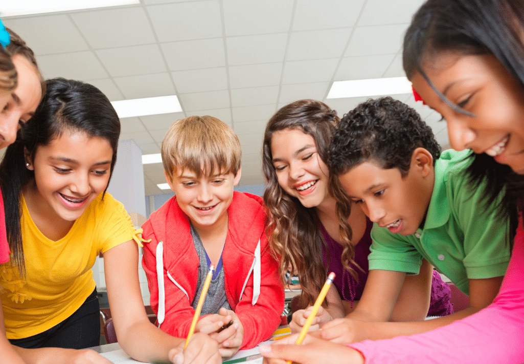 اذاعة مدرسية عن العودة إلى المدرسة