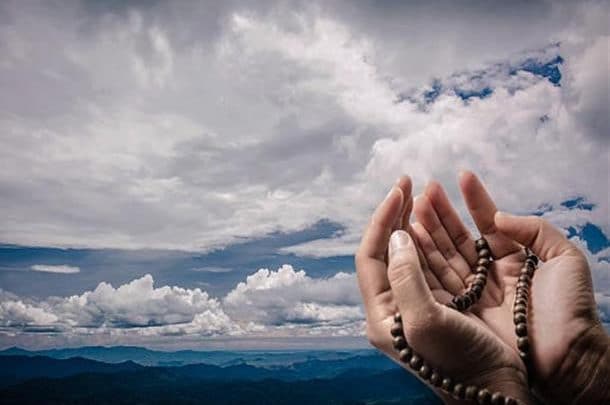 دعاء للزوجه : أجمل دعاء للزوجة والاولاد