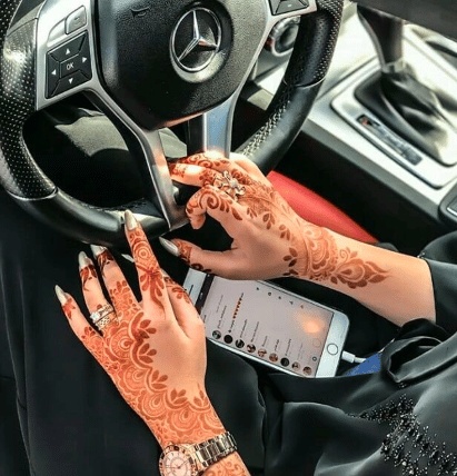 رمزيات سيارات بنات