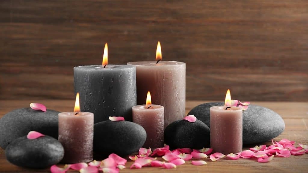 عبارات تكتب على الشموع