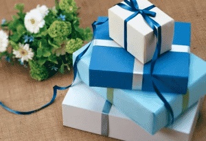 عبارات شكر على هدية من زوجي