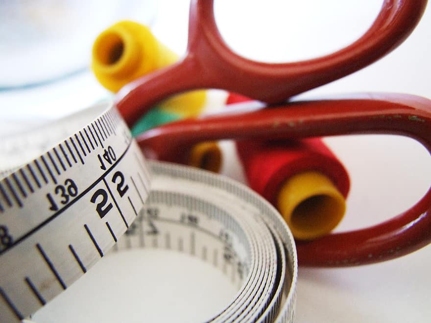 عبارات عن مهنة الخياطة